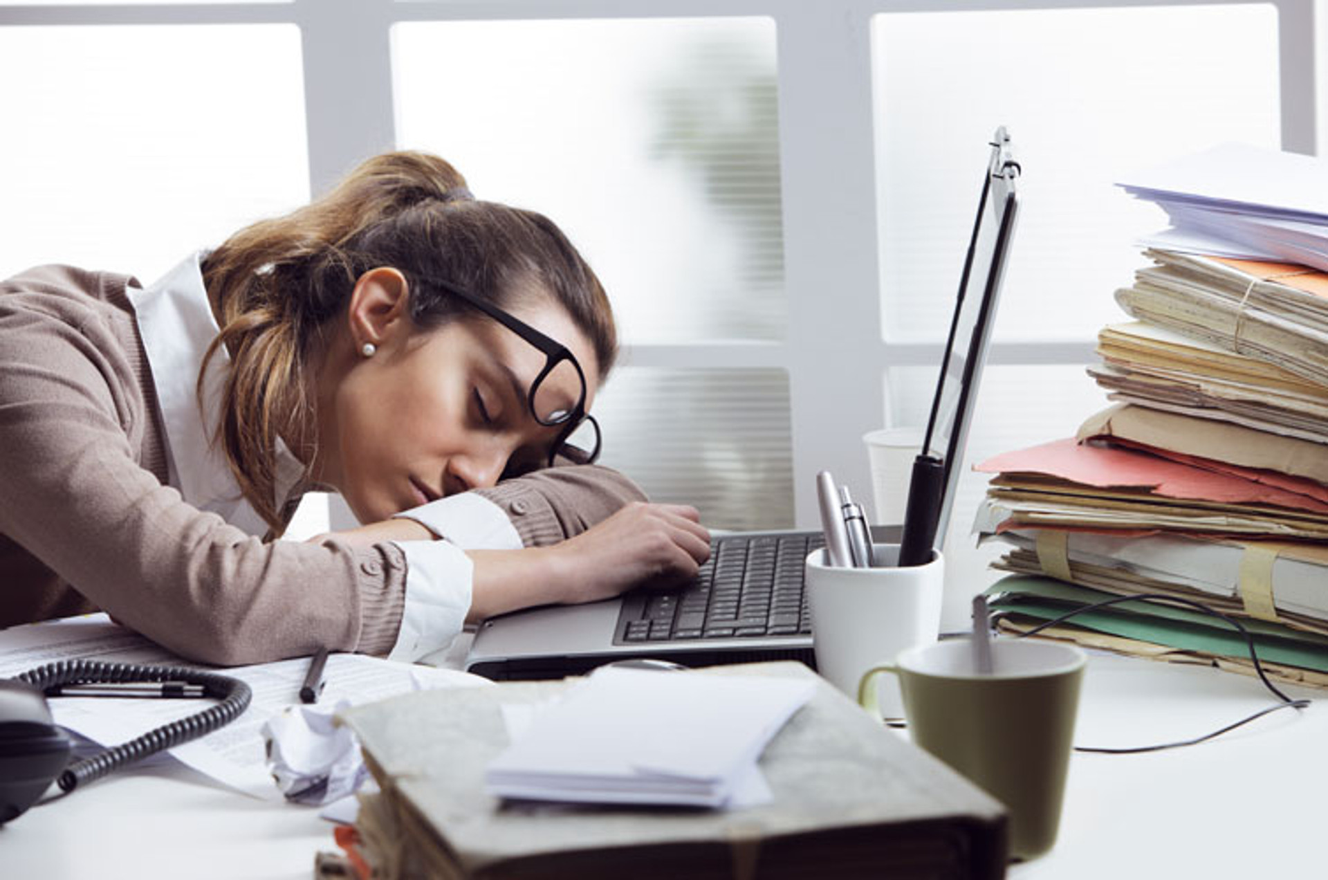 Ưu tiên điều thiết yếu khi cơ thể thiếu năng lượng